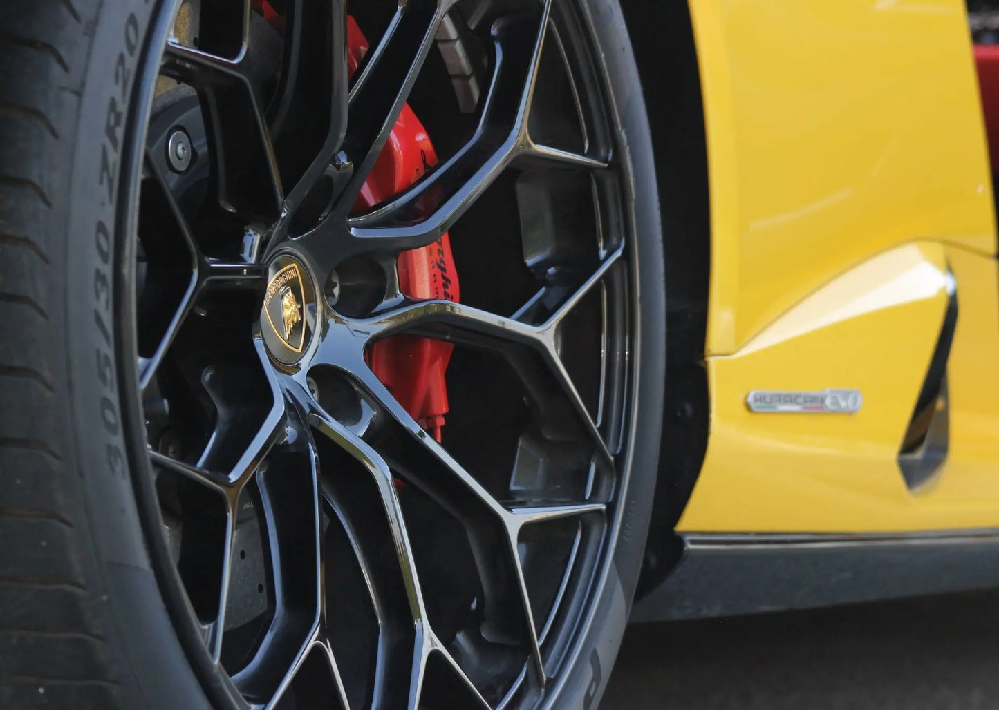 Lamborghini Huracan Evo Spyder 2023 or similar - Golden Key Rent Car LLC