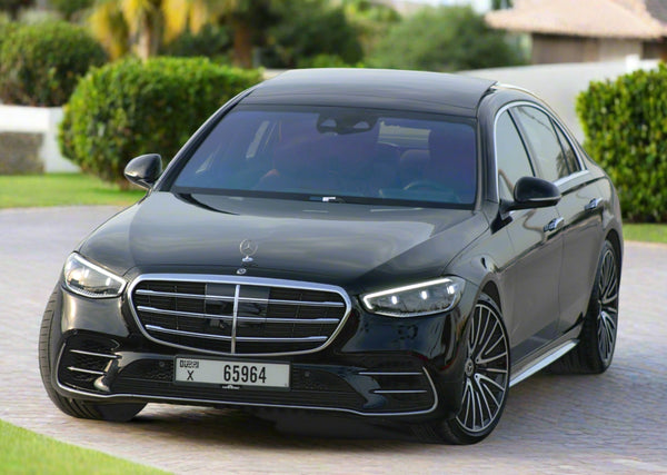 مرسيدس بنز S500 2022 أو ما شابه ذلك - Rent Mercedes in Dubai