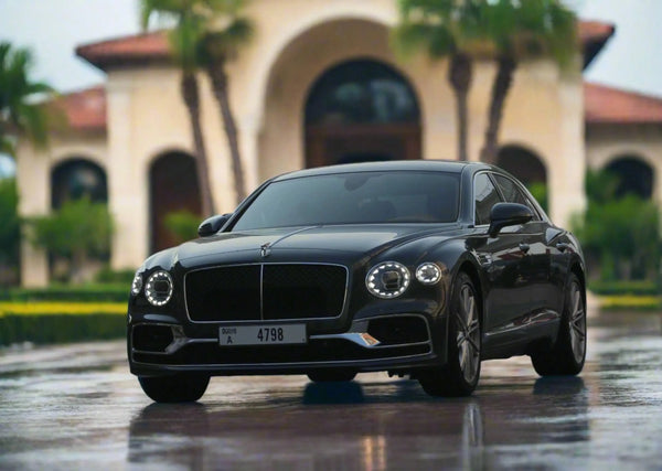 Monthly Rent Bentley Flying Spur 2024 - تاجير سيارات شهري في دبي