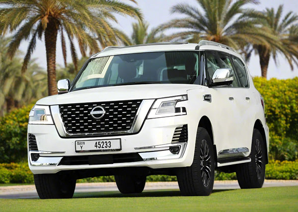 نيسان باترول 2022 أو ما شابه - تأجير سيارات دفع رباعي شهري في الإمارات