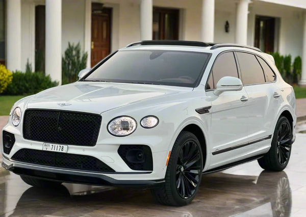 بنتلي بنتايجا 2022 أو ما شابه ذلك - Luxury Car Rental Without Driver in Dubai