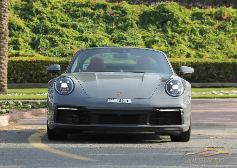 Hire Porsche 911 Targa 4 2023 with Driver - Golden Key Rent Car LLC