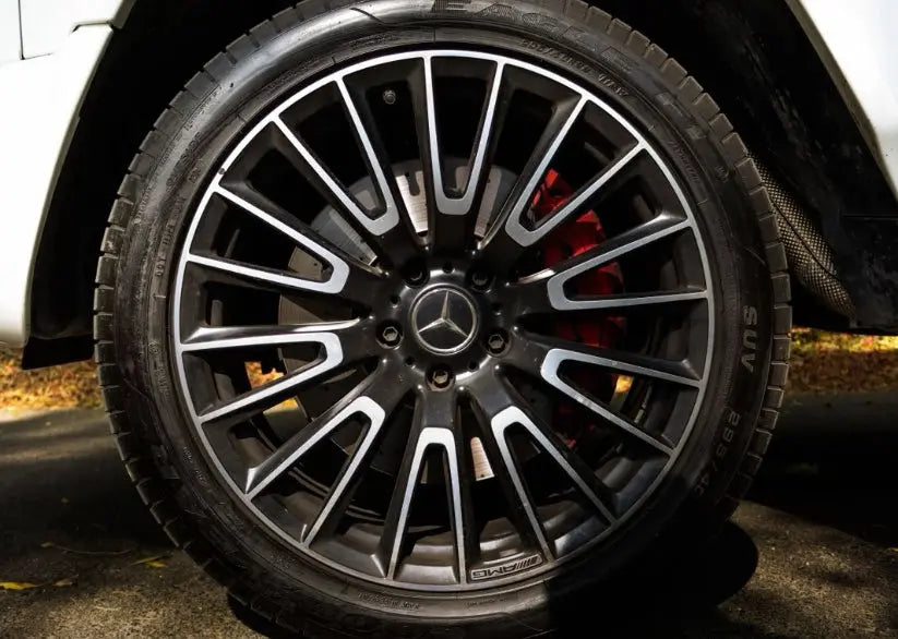 Mercedes-Benz G63 2025 White or simmilar Golden Key Rent Car LLC