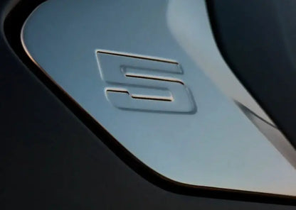 Rent BMW 520 2025 or simmilar Golden Key Rent Car LLC