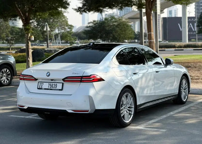 Rent BMW 520I 2026 or simmilar Golden Key Rent Car LLC