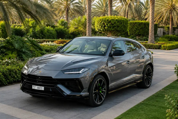 Rent Lamborghini Urus 2023 or simmilar