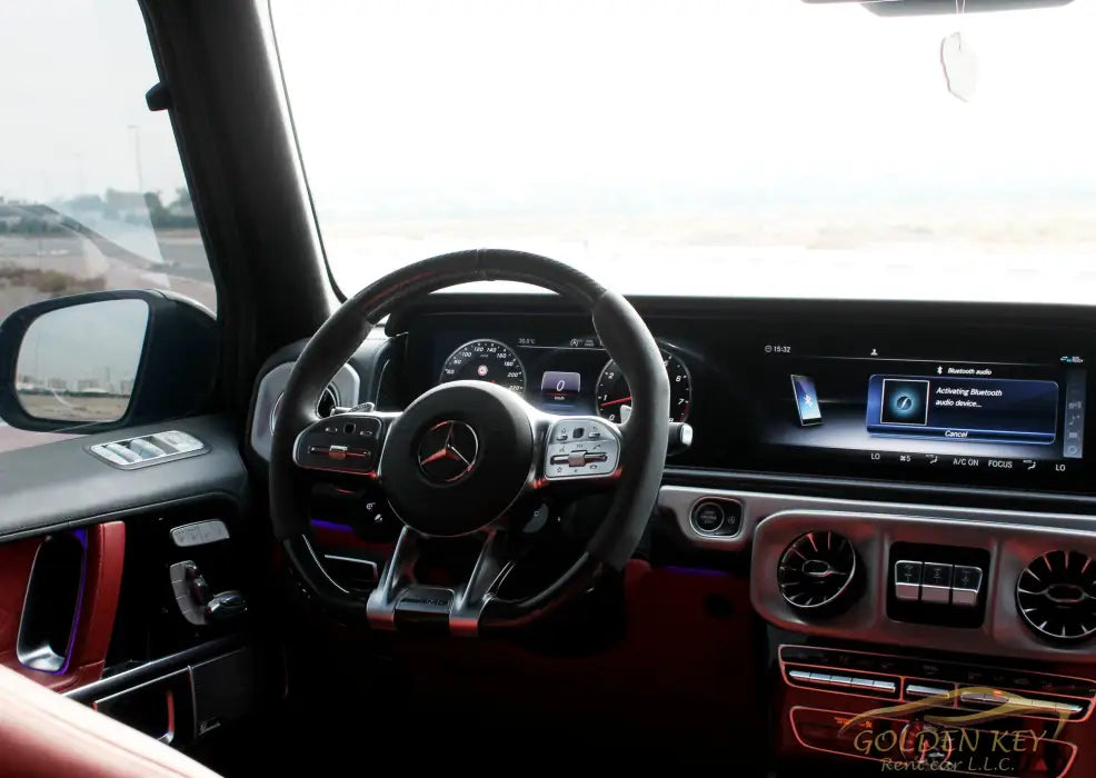 Прокат Mercedes-Benz G63 AMG 2022 с водителем -... Golden Key Rent Car LLC