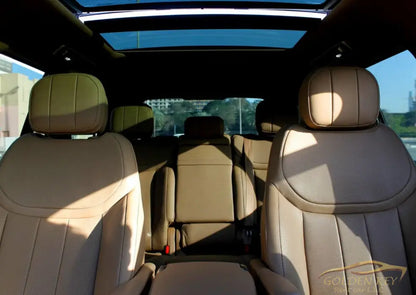 Прокат Range Rover Vogue 2023 с водителем - Golden Key Rent Car LLC
